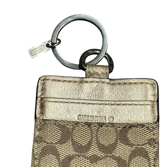 COACH Khaki Mahogany Signature C Print Travel ID Case Badge Holder NO LANYARD - Picture 2 of 3